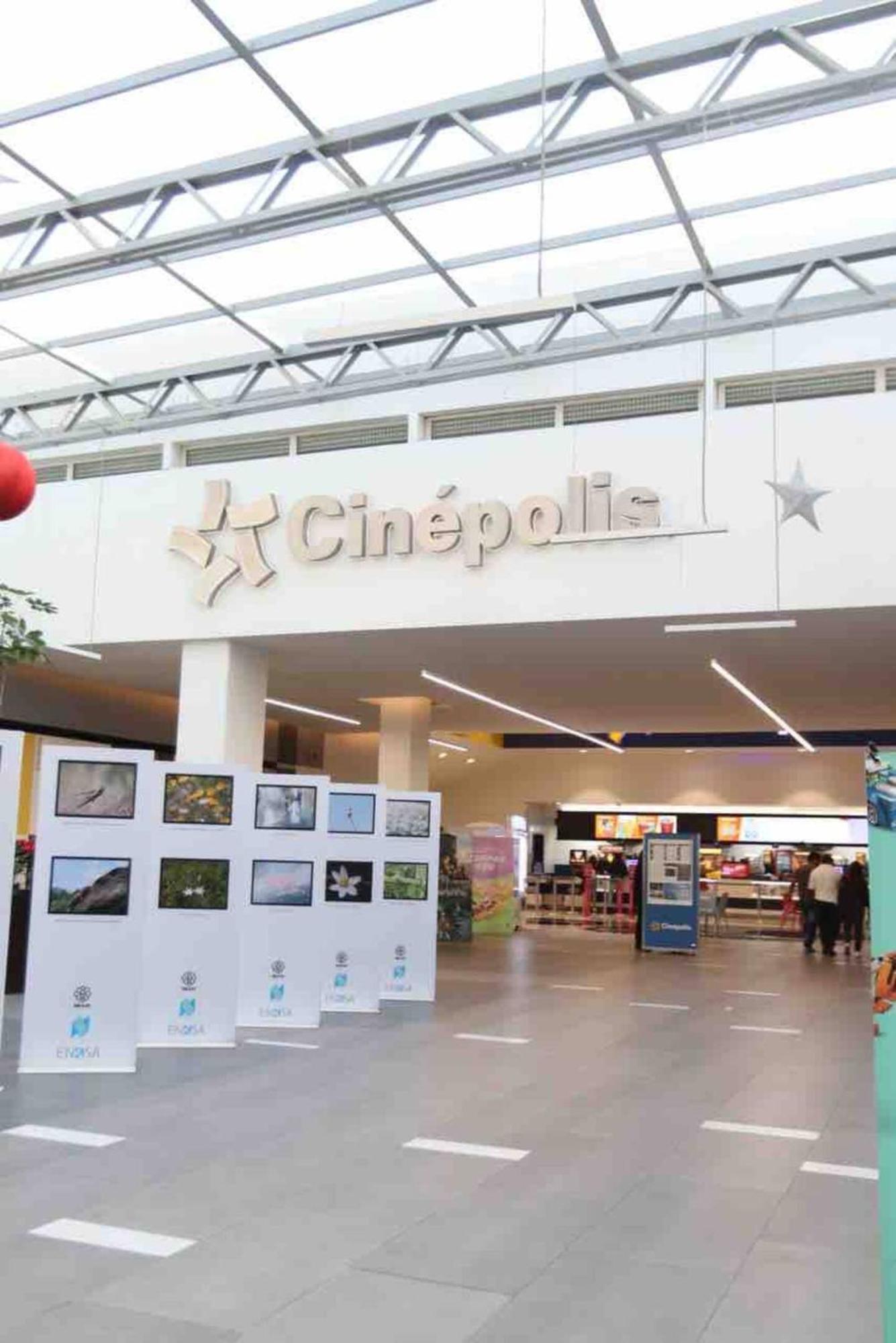 Entire Luxurious In Shopping Mall Apartamento *